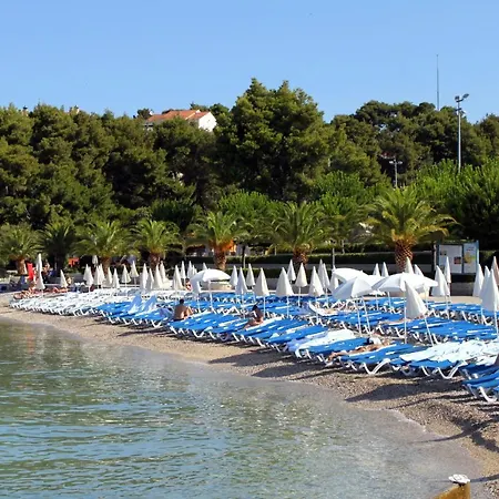 Lejlighed With Parking Space Podstrana, Split - 14112