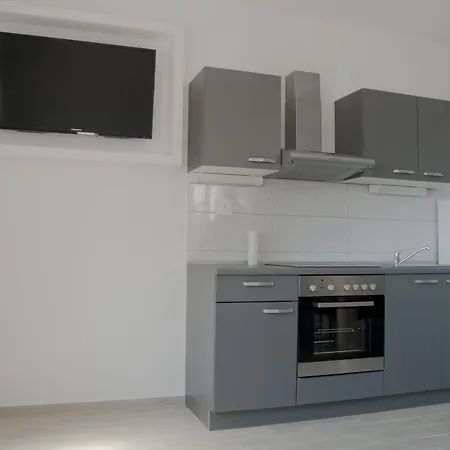 Apartamento With A Parking Space Podstrana, Split - 14112